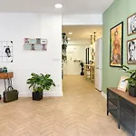 Elegante A Unos Pasos De La Rambla. Apartman