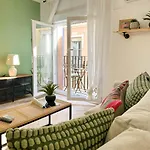 Apartman Elegante A Unos Pasos De La Rambla. *