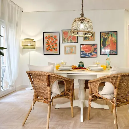 Apartmán Elegante A Unos Pasos De La Rambla. Alicante
