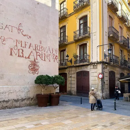 Elegante A Unos Pasos De La Rambla. *