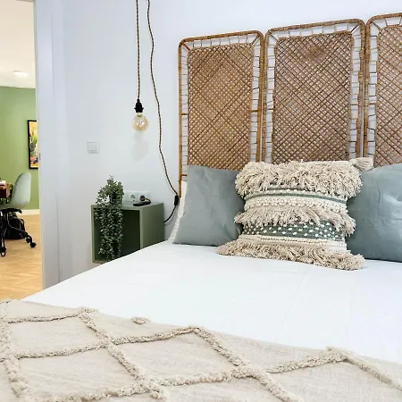 Apartmán Elegante A Unos Pasos De La Rambla. Alicante