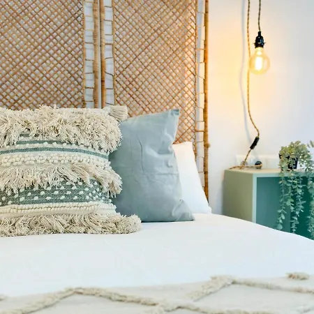 Apartmán Elegante A Unos Pasos De La Rambla. *