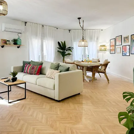 Elegante A Unos Pasos De La Rambla. Appartement Alicante
